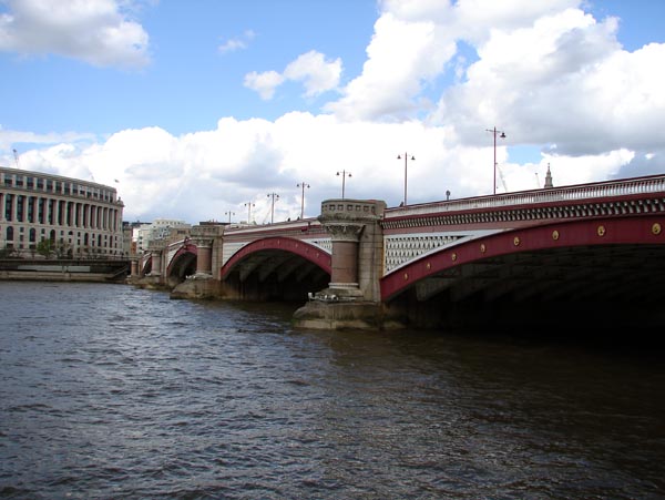 Blackfriars Bridge